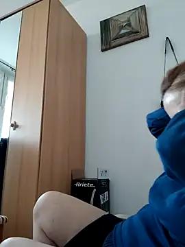 Snapshot of She-devilx chatting on 02-20-26, 03:12 She-devilx online show from 02-20-26, 03:12