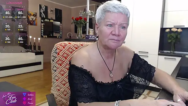 Snapshot of roxana_brooks chatting on 10-09-25, 07:01 roxana brooks online show from 10-09-25, 07:01