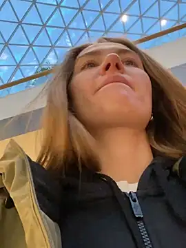 ValenciaShock online show from 12-14-24, 05:18