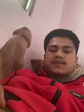 Snapshot of Hullax chatting on 02-08-26, 02:59 Hullax online show from 02-08-26, 02:59