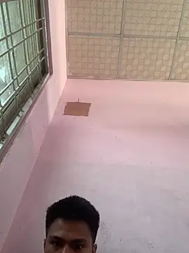 Snapshot of Hullax chatting on 02-24-26, 03:26 Hullax online show from 02-24-26, 03:26