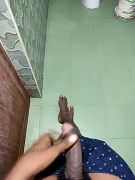 Snapshot of yo19boy chatting on 03-10-25, 09:53 yo19boy online show from 03-10-25, 09:53