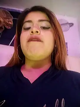 bella star21 online show from 09-30-25, 03:44