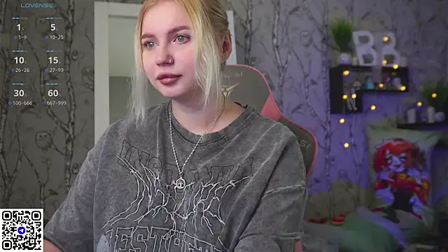 Moon Valkyrie online show from 11-19-25, 09:53