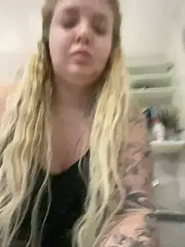 OdriOlsens online show from 12-26-24, 12:38