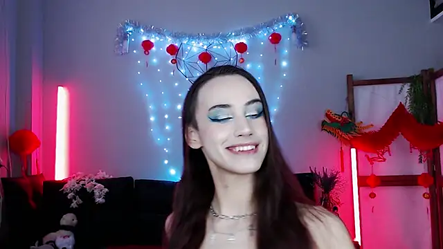 Wildorchid  online show from 02-10-25, 08:42