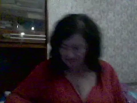 Snapshot of GypsiQueen2 chatting on 02-12-25, 03:49 GypsiQueen2 online show from 02-12-25, 03:49