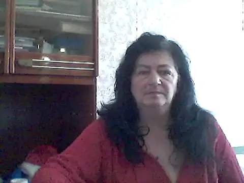 Snapshot of GypsiQueen2 chatting on 02-17-25, 12:59 GypsiQueen2 online show from 02-17-25, 12:59