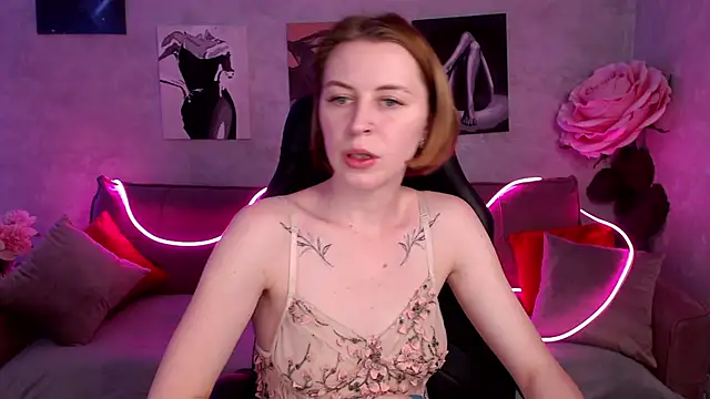 tiffany  burn online show from 12-08-24, 05:39