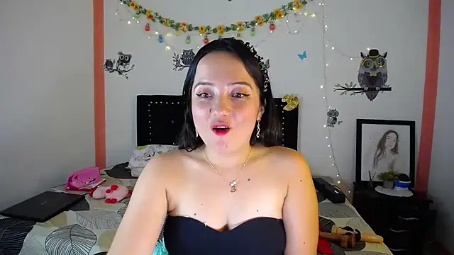 naughty girl 4u online show from 01-22-25, 09:21