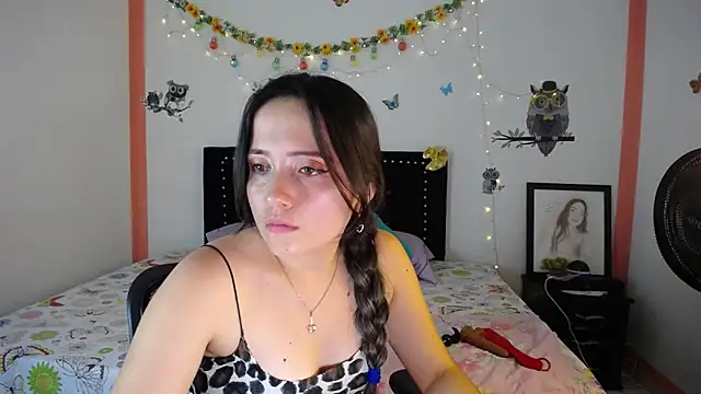 naughty girl 4u online show from 02-17-25, 06:26