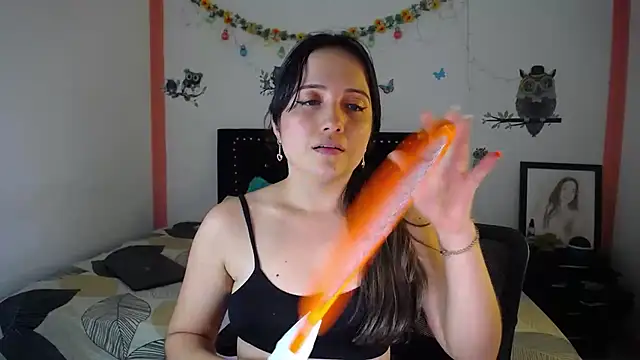 naughty girl 4u online show from 02-28-25, 07:14