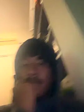 juniiorre online show from 10-21-25, 08:09