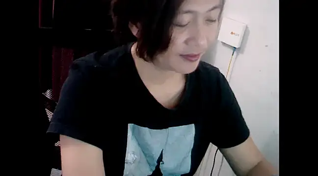 makemefallin online show from 12-19-24, 02:13