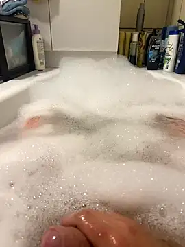 David19932908 online show from 09-17-25, 04:52