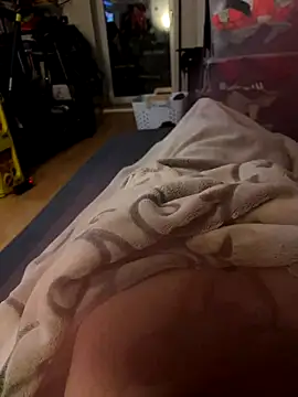 David19932908 online show from 10-01-25, 07:53