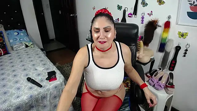 Snapshot of mature_bigboobs10 chatting on 12-02-25, 03:56 mature bigboobs10 online show from 12-02-25, 03:56