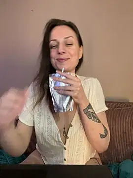 hades4ness online show from 02-08-25, 10:18