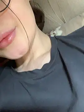 Snapshot of MiaBlossom chatting on 01-29-25, 09:07 MiaBlossom online show from 01-29-25, 09:07