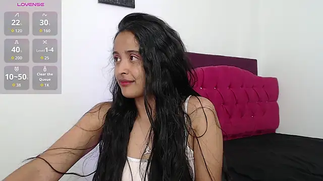 Snapshot of Lili666_ chatting on 10-20-25, 04:57 Lili666 online show from 10-20-25, 04:57