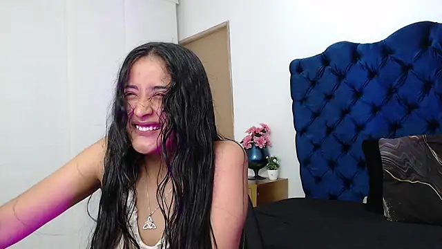 Snapshot of Lili666_ chatting on 11-07-25, 03:17 Lili666 online show from 11-07-25, 03:17