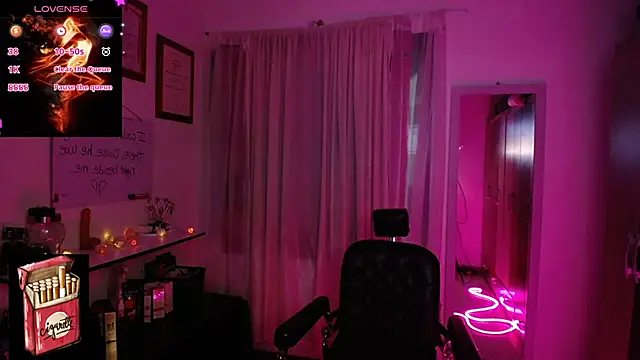 Misslana wn1 online show from 10-17-25, 04:37