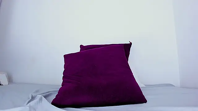 Snapshot of Skarleth69 chatting on 03-03-26, 11:49 Skarleth69 online show from 03-03-26, 11:49