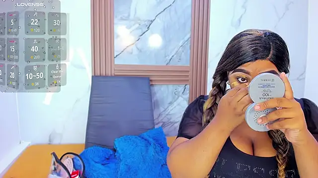 HannyMansonh online show from 10-31-25, 03:40