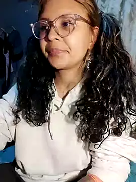 Hathorlove online show from 12-12-24, 01:10