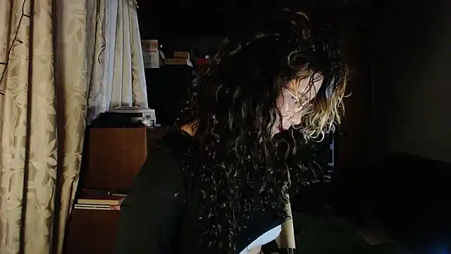 Hathorlove online show from 11-10-25, 11:04