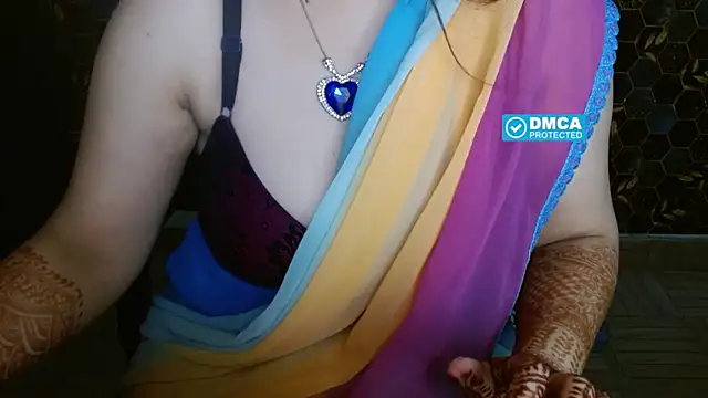 Snapshot of KinderrJoy chatting on 10-09-25, 04:54 KinderrJoy online show from 10-09-25, 04:54