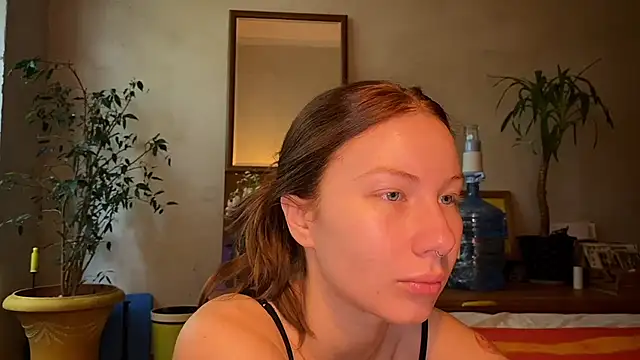 Snapshot of elfess chatting on 10-05-25, 06:45 elfess online show from 10-05-25, 06:45