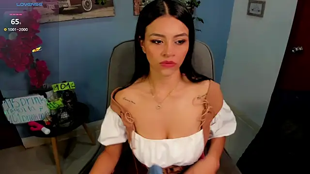 Snapshot of Julia-roberths chatting on 02-08-25, 01:22 Julia-roberths online show from 02-08-25, 01:22