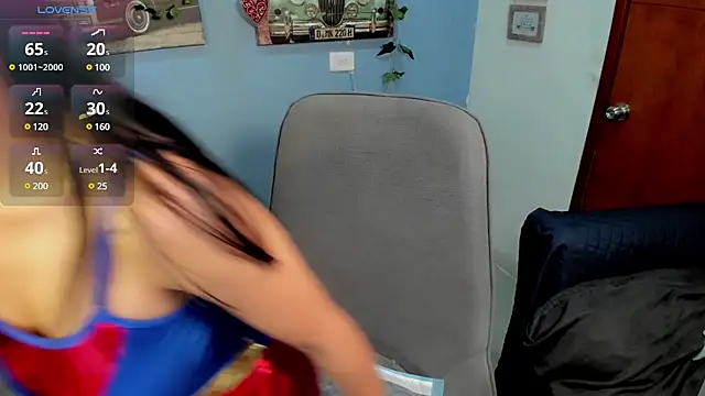 Snapshot of Julia-roberths chatting on 02-19-25, 01:17 Julia-roberths online show from 02-19-25, 01:17