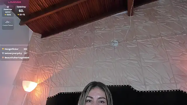 Snapshot of JennyRouse01 chatting on 03-09-25, 05:28 JennyRouse01 online show from 03-09-25, 05:28