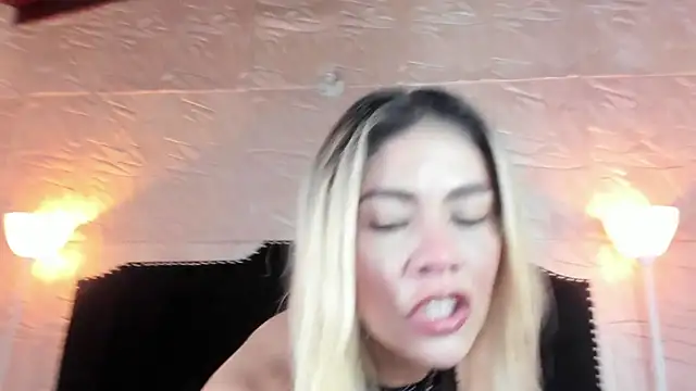 Snapshot of JennyRouse01 chatting on 09-26-25, 11:14 JennyRouse01 online show from 09-26-25, 11:14