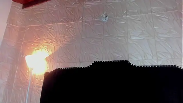 Snapshot of JennyRouse01 chatting on 11-12-25, 11:10 JennyRouse01 online show from 11-12-25, 11:10