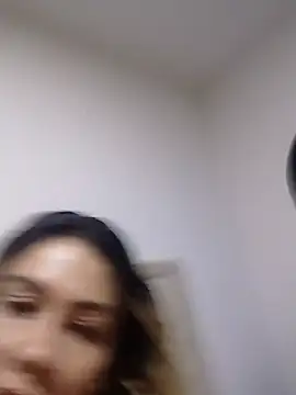 Snapshot of JennyRouse01 chatting on 12-14-25, 12:05 JennyRouse01 online show from 12-14-25, 12:05