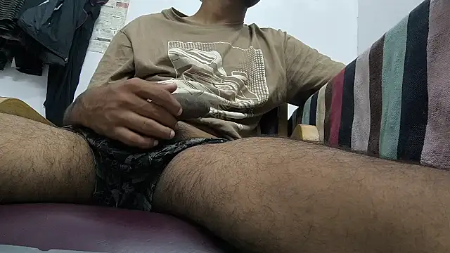 Im Aryan online show from 10-26-25, 05:24