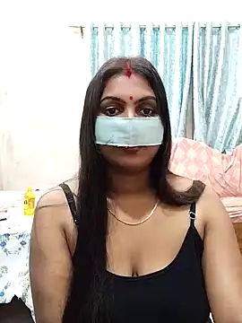 Queen Dolly online show from 12-08-24, 05:33