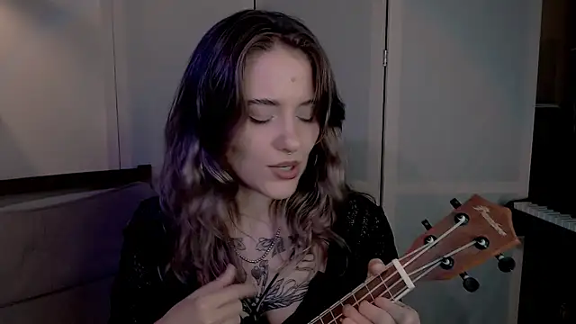 Snapshot of risha_laas chatting on 12-06-24, 10:41 risha laas online show from 12-06-24, 10:41