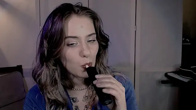 Snapshot of risha_laas chatting on 01-16-25, 08:57 risha laas online show from 01-16-25, 08:57