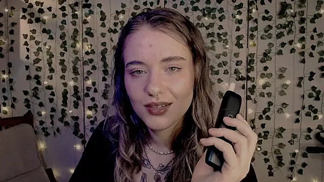 Snapshot of risha_laas chatting on 01-30-25, 06:21 risha laas online show from 01-30-25, 06:21