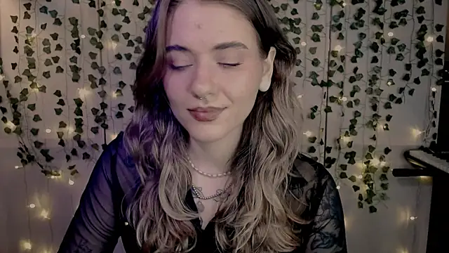 Snapshot of risha_laas chatting on 02-01-25, 07:23 risha laas online show from 02-01-25, 07:23