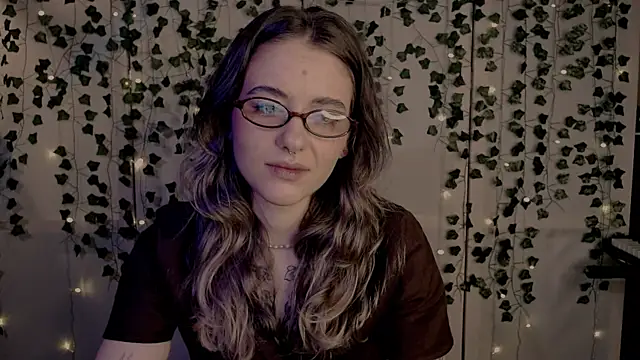 Snapshot of risha_laas chatting on 02-15-25, 07:17 risha laas online show from 02-15-25, 07:17