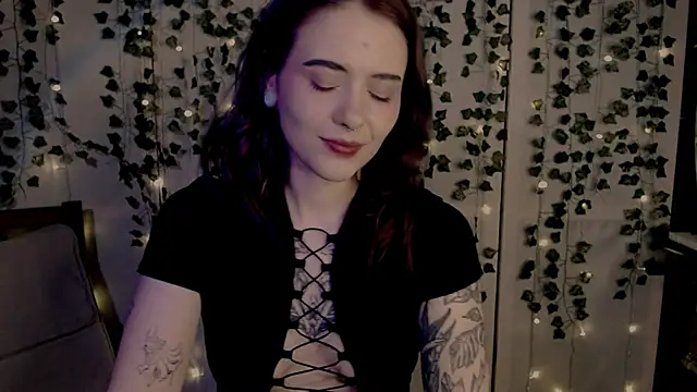 Snapshot of risha_laas chatting on 03-21-25, 10:39 risha laas online show from 03-21-25, 10:39