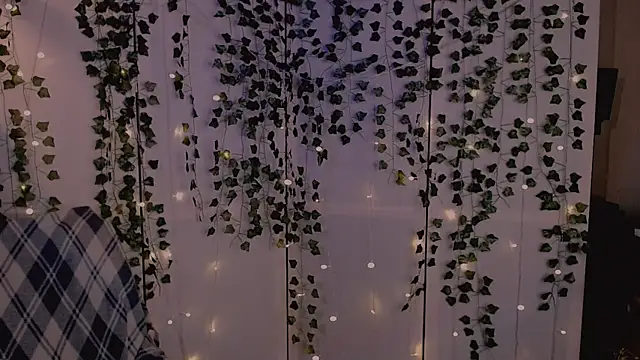 Snapshot of risha_laas chatting on 10-24-25, 08:16 risha laas online show from 10-24-25, 08:16