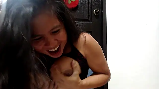 Vanessa3329 online show from 11-24-25, 02:06