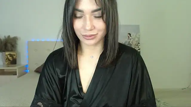 Snapshot of RoxannePure chatting on 02-25-25, 05:30 RoxannePure online show from 02-25-25, 05:30