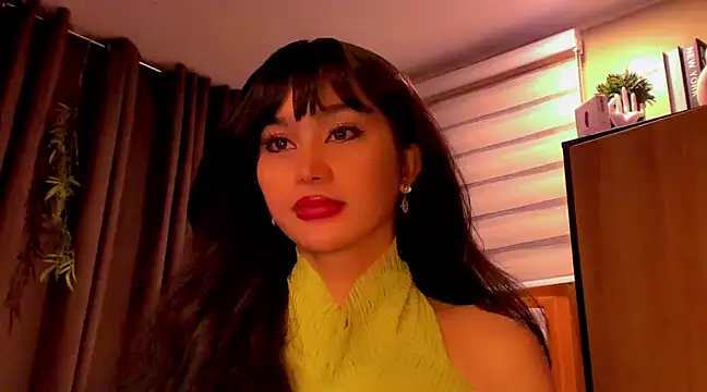 Snapshot of YOURCRISTINAS chatting on 03-07-25, 03:29 YOURCRISTINAS online show from 03-07-25, 03:29